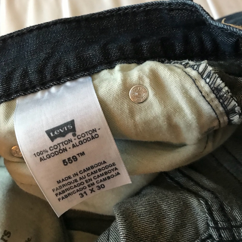 Levi’s - Picture 5 of 5